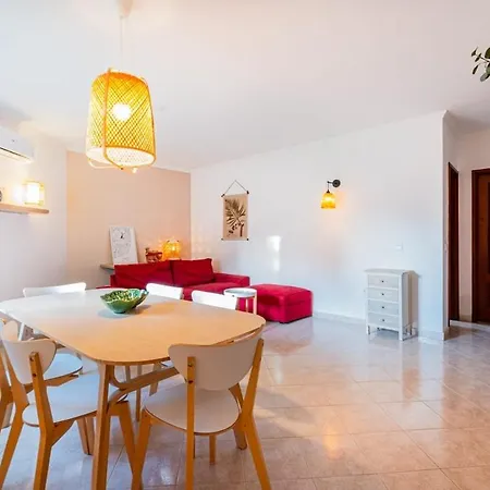 Casa Logan, 2 Bedroom With Terrace & Pool Apartament Albufeira