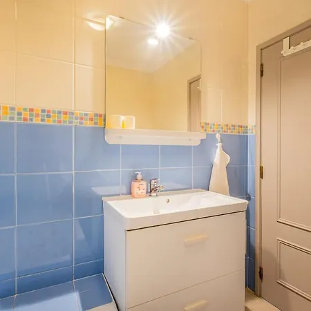 Casa Logan, 2 Bedroom With Terrace & Pool